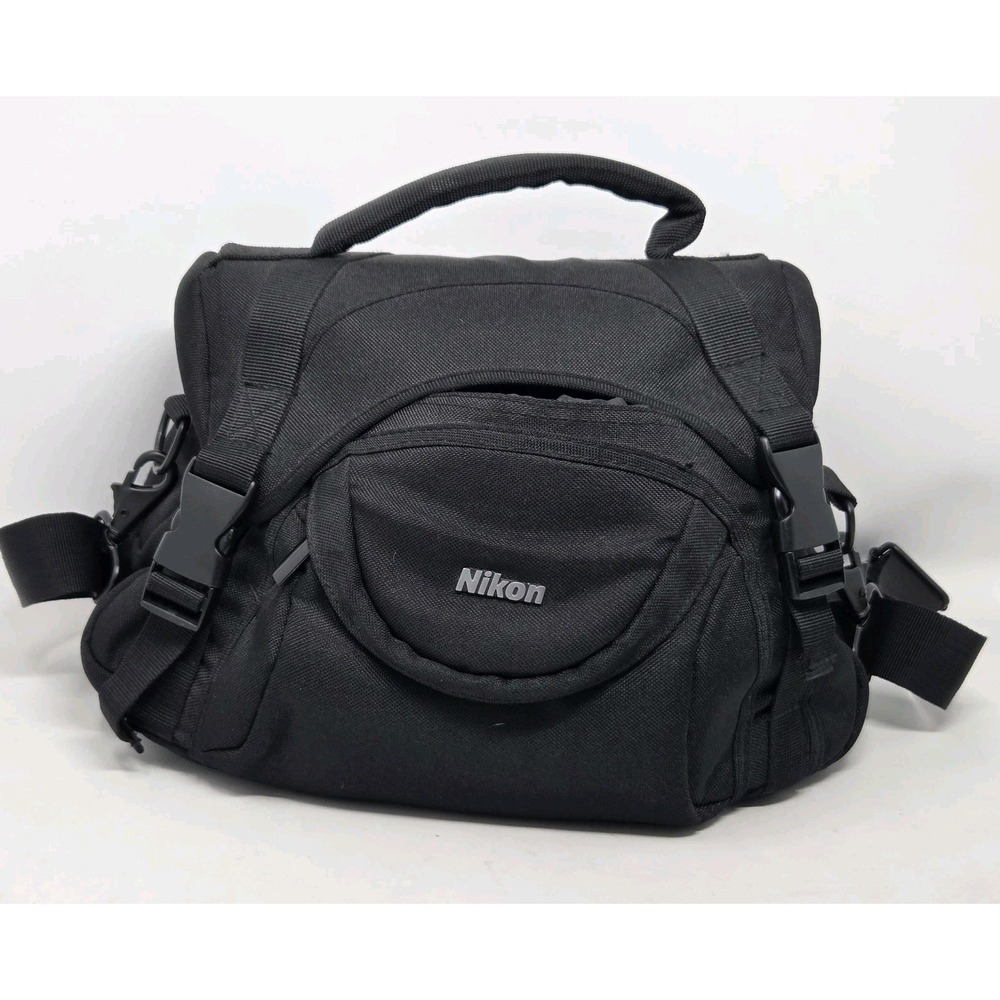 Nikon Deluxe Digital SLR Camera Case Bag Black 5695 Pockets Adjustable Strap